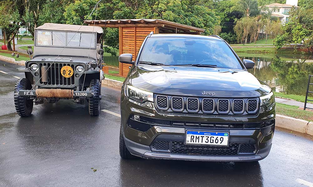 Jeep Compass Série 80 Anos e o Willys MB 1944: oito décadas de história (foto: Thiago Ventura)